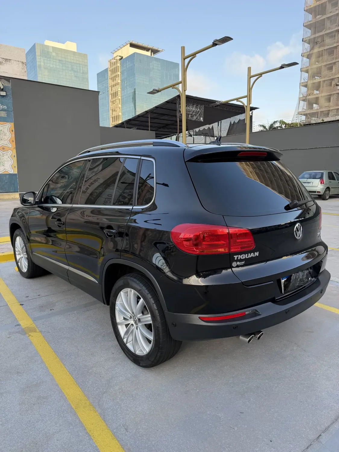 avv-volkswagen-tiguan-venda-7c98606-imagem-020