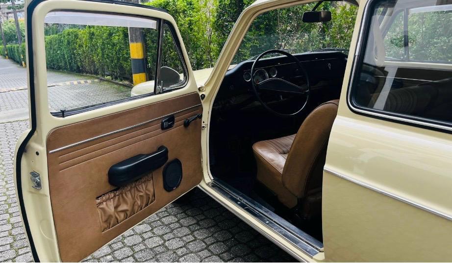 TL - Foto #2 do anúncio à venda de Carro clássico
