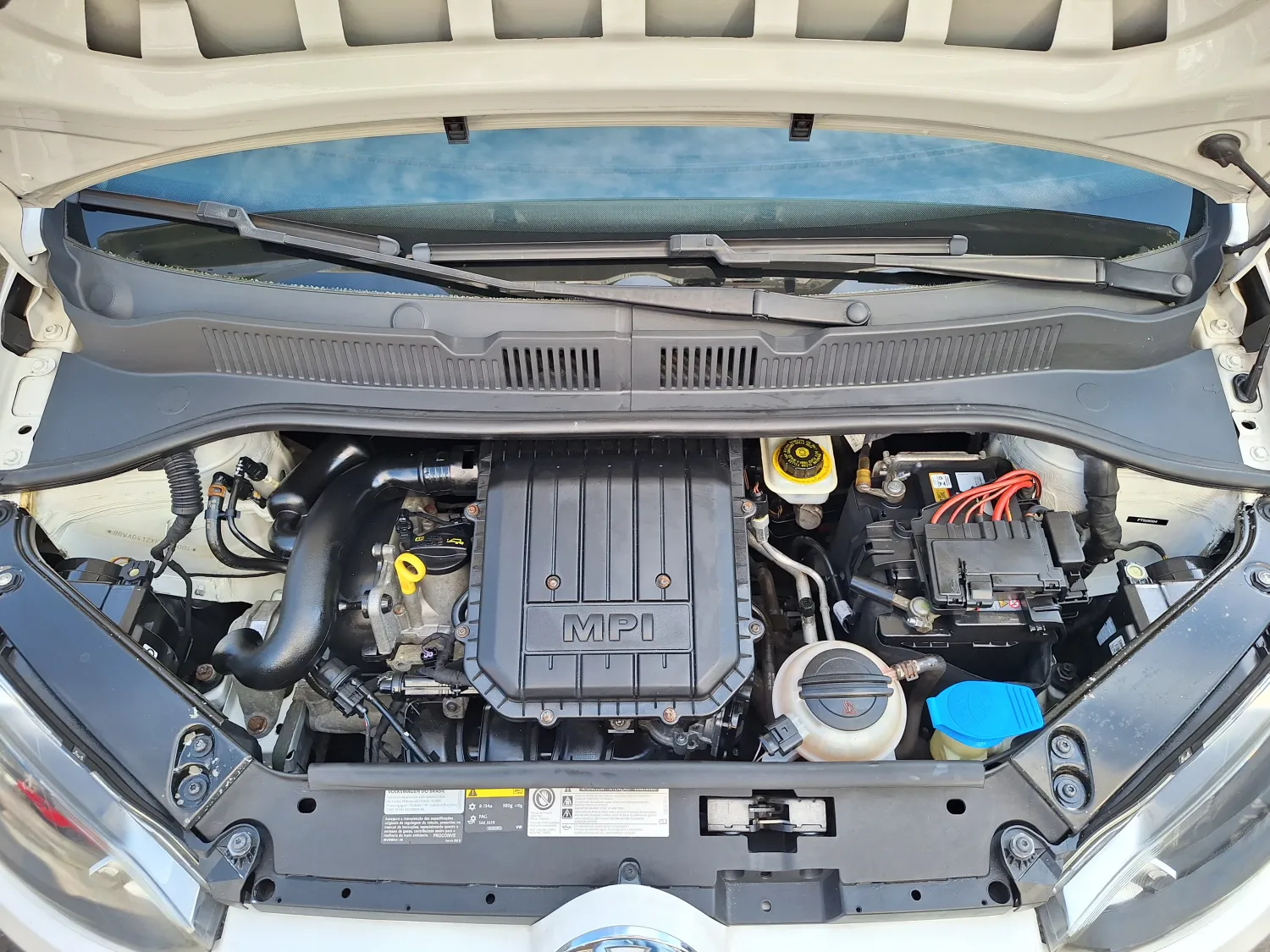 avv-volkswagen-up-venda-15105c6-imagem-006