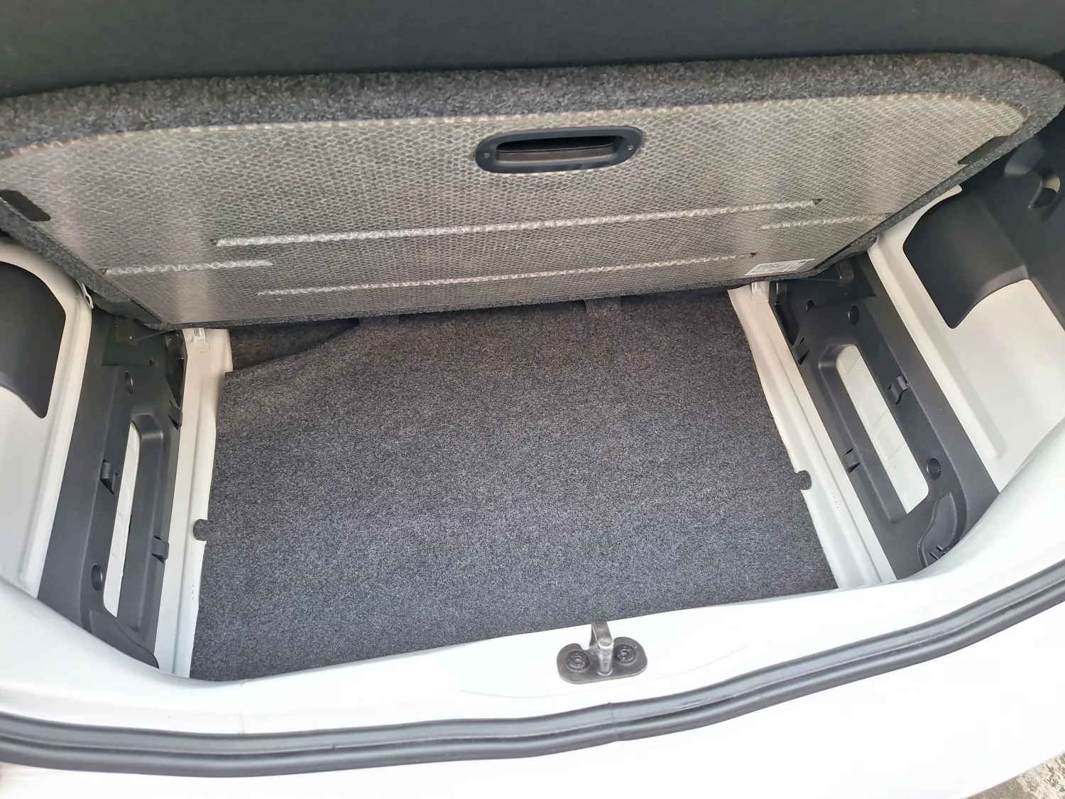 avv-volkswagen-up-venda-15105c6-imagem-008