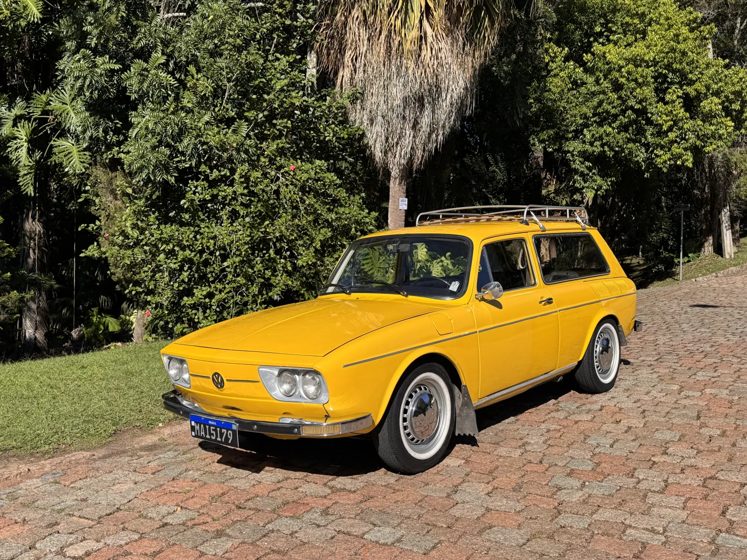 Variant - Foto #2 do anúncio à venda de Carro clássico