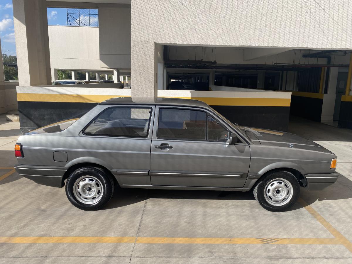 Voyage - Foto #13 do anúncio à venda de Carro clássico