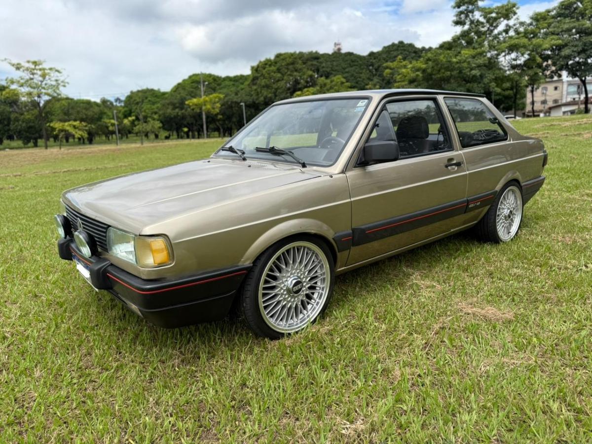 Voyage - Foto #8 do anúncio à venda de Carro clássico