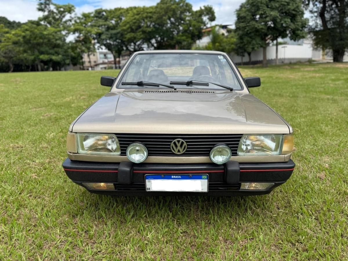 Voyage - Foto #9 do anúncio à venda de Carro clássico