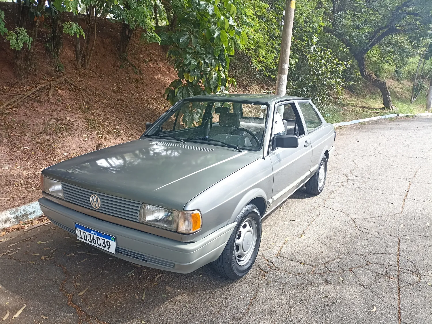 Voyage - Foto #14 do anúncio à venda de Carro clássico