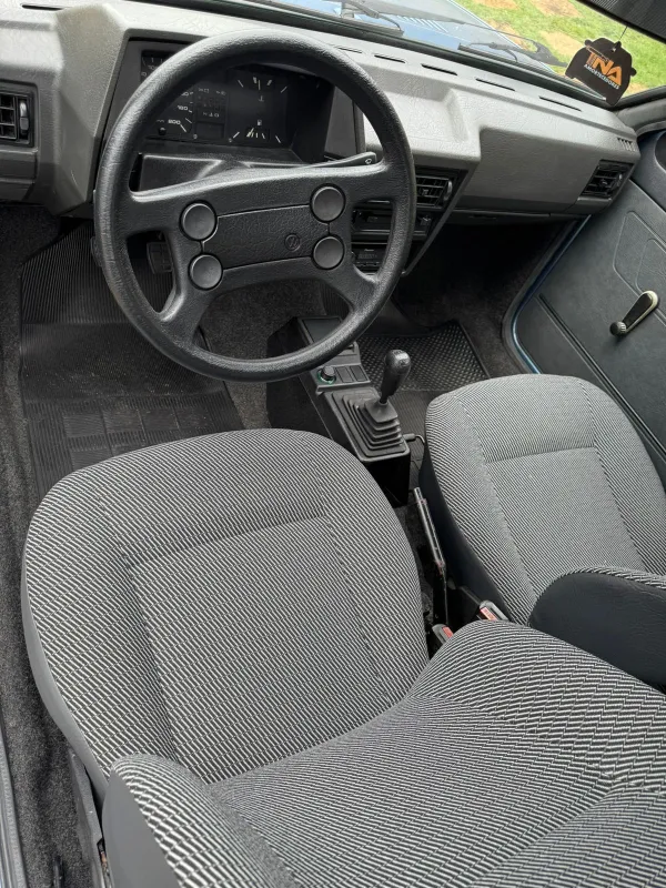 Voyage - Foto #3 do anúncio à venda de Carro clássico