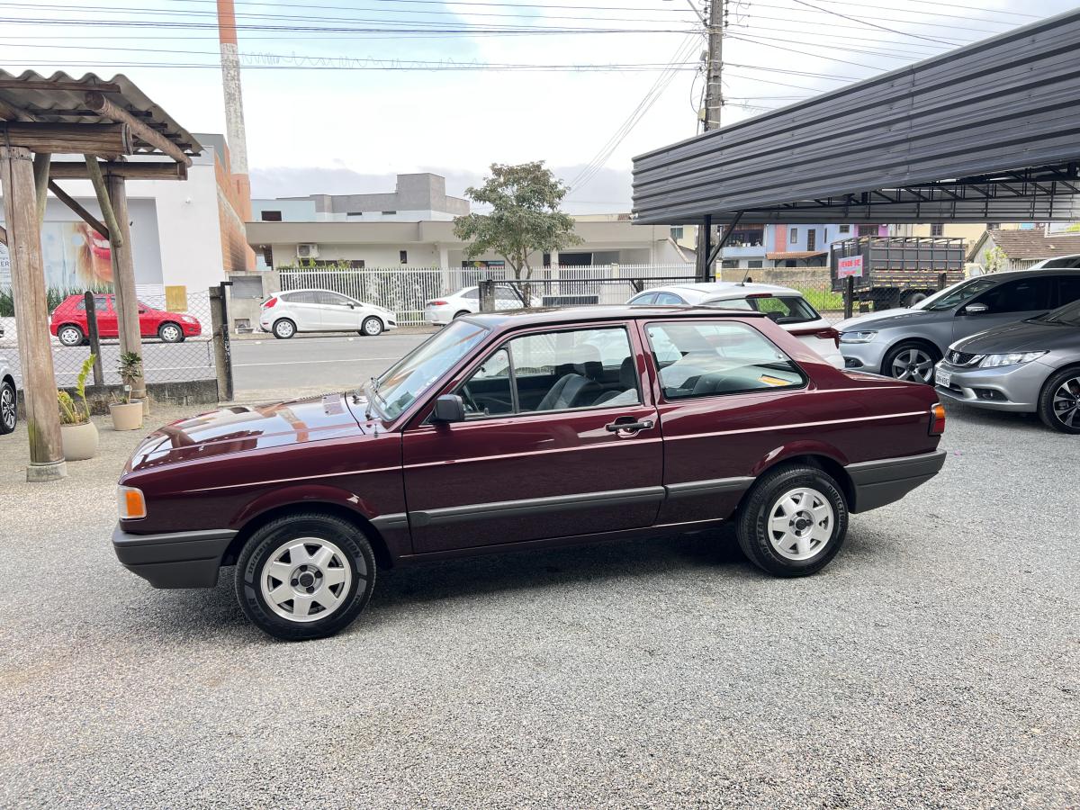 Voyage - Foto #3 do anúncio à venda de Carro clássico