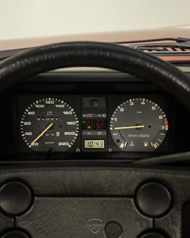 Voyage - Foto #6 do anúncio à venda de Carro clássico