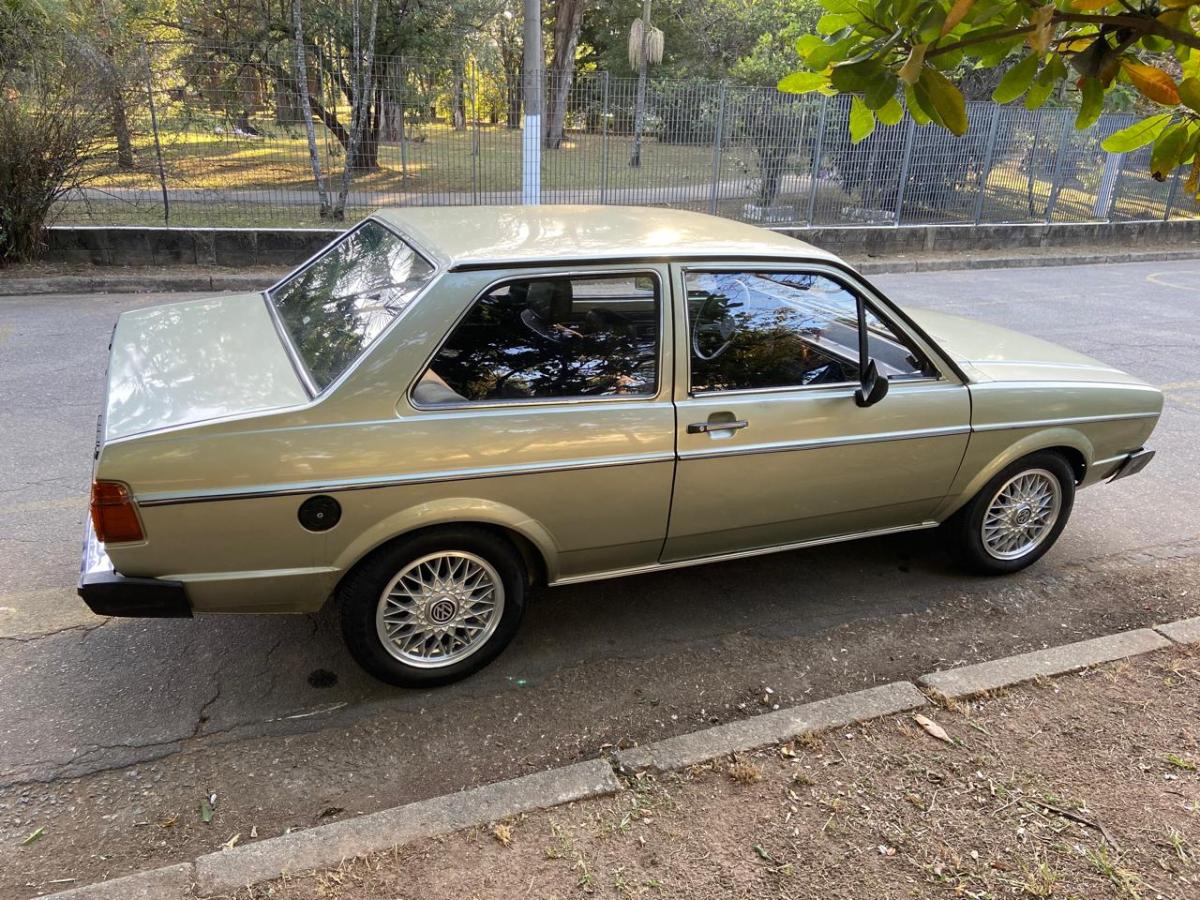 Voyage - Foto #11 do anúncio à venda de Carro clássico