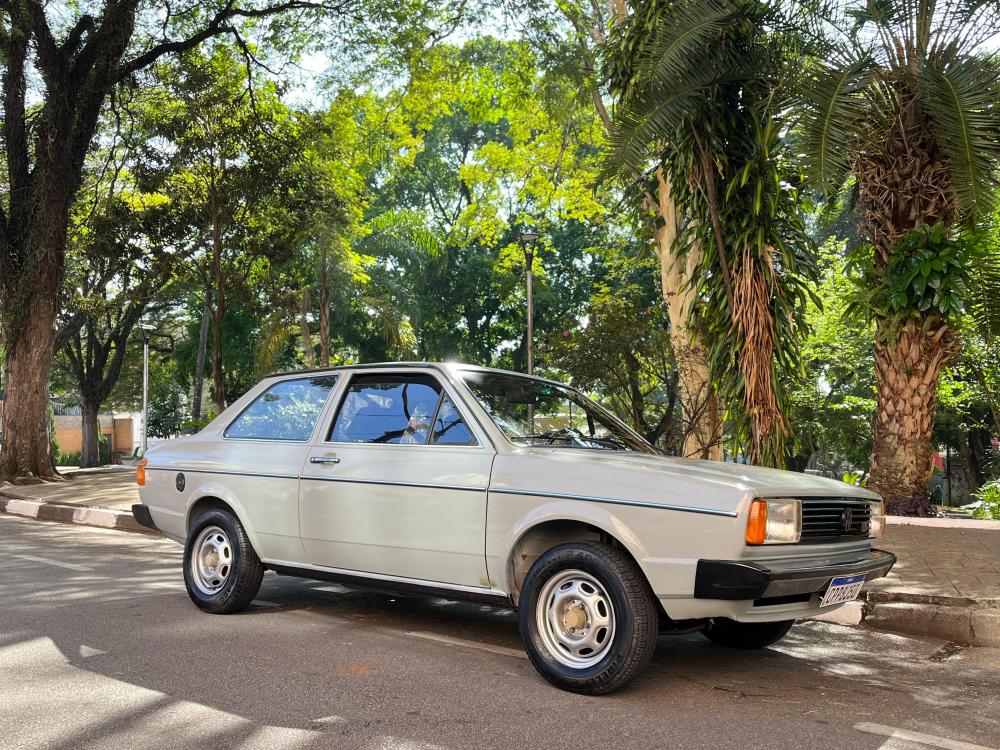 Voyage - Foto #13 do anúncio à venda de Carro clássico