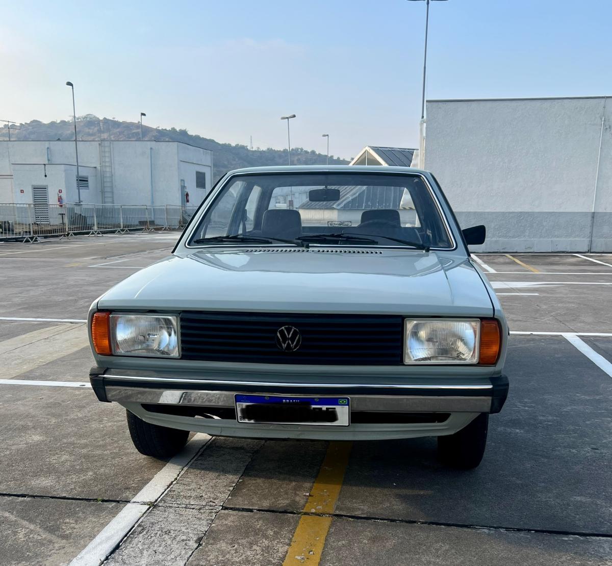 Voyage - Foto #10 do anúncio à venda de Carro clássico