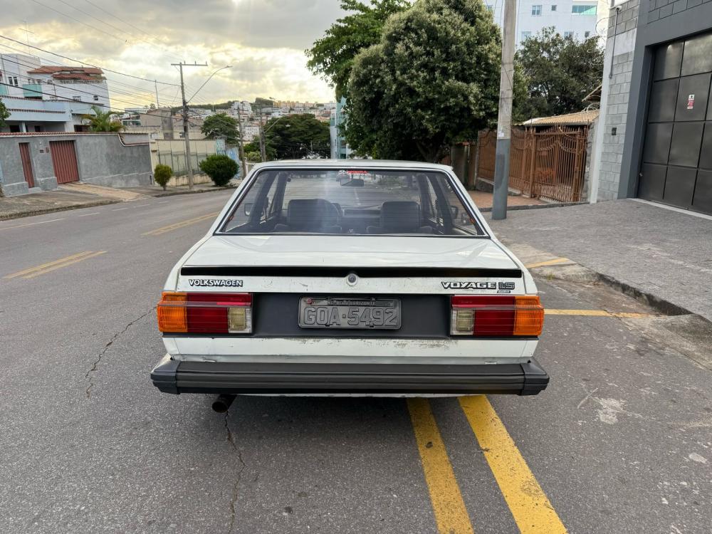Voyage - Foto #2 do anúncio à venda de Carro clássico