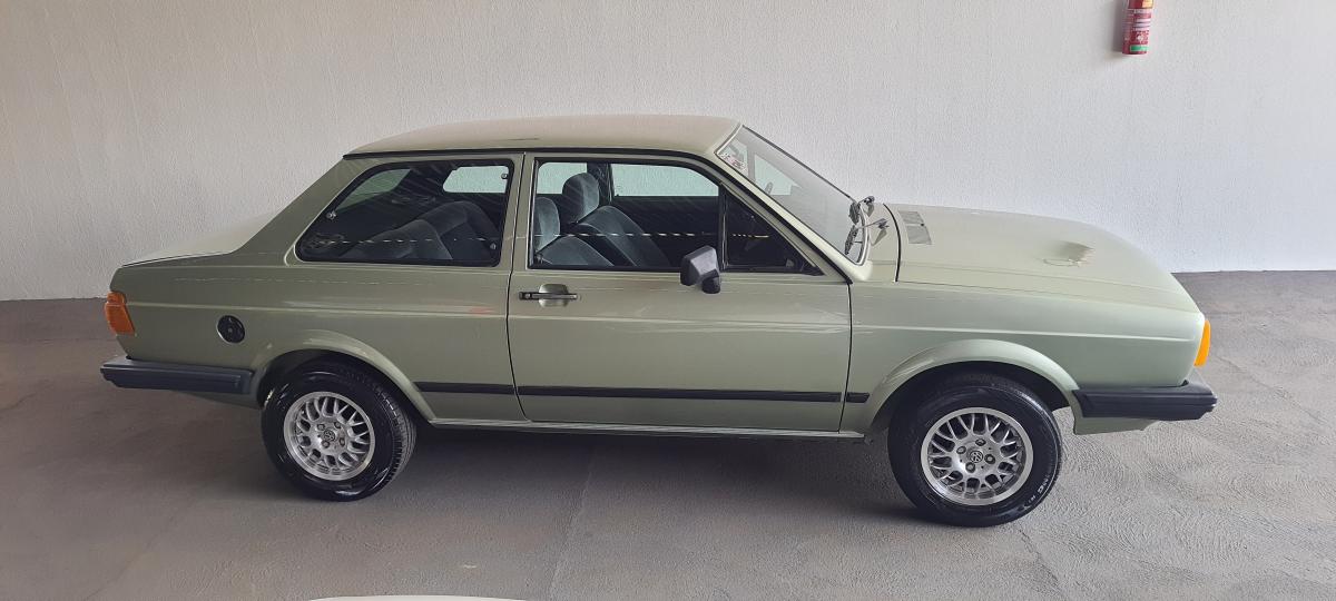 Voyage - Foto #12 do anúncio à venda de Carro clássico