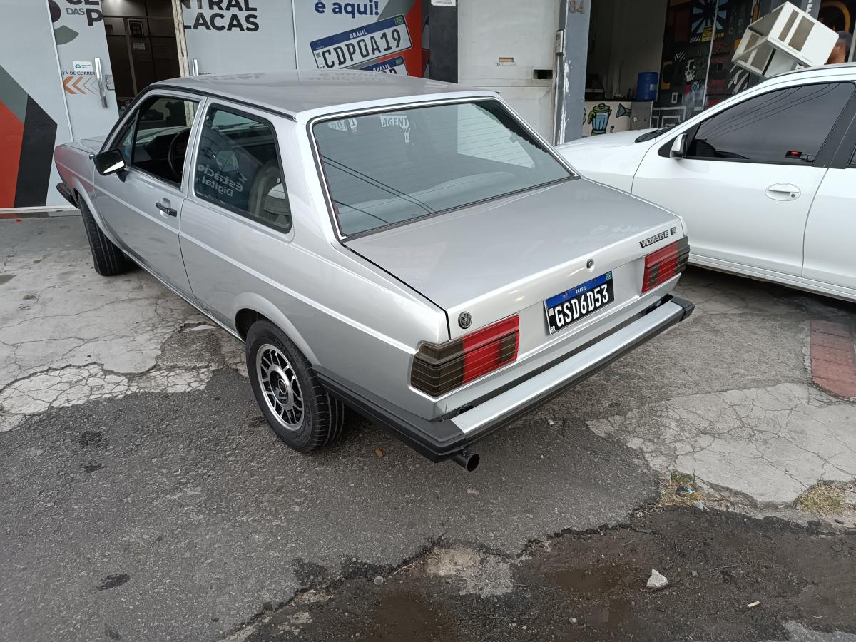 Voyage - Foto #6 do anúncio à venda de Carro clássico