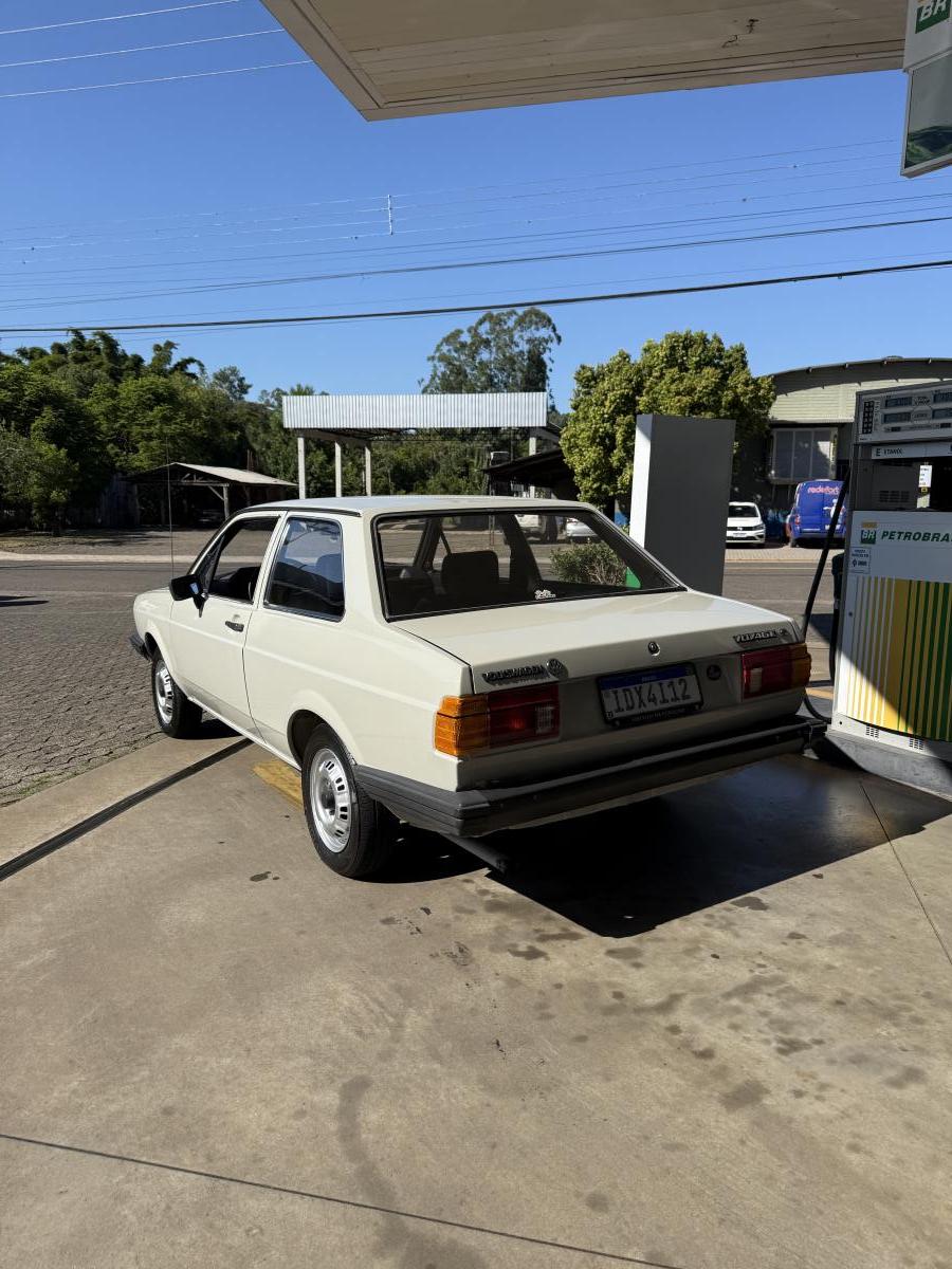 Voyage - Foto #18 do anúncio à venda de Carro clássico