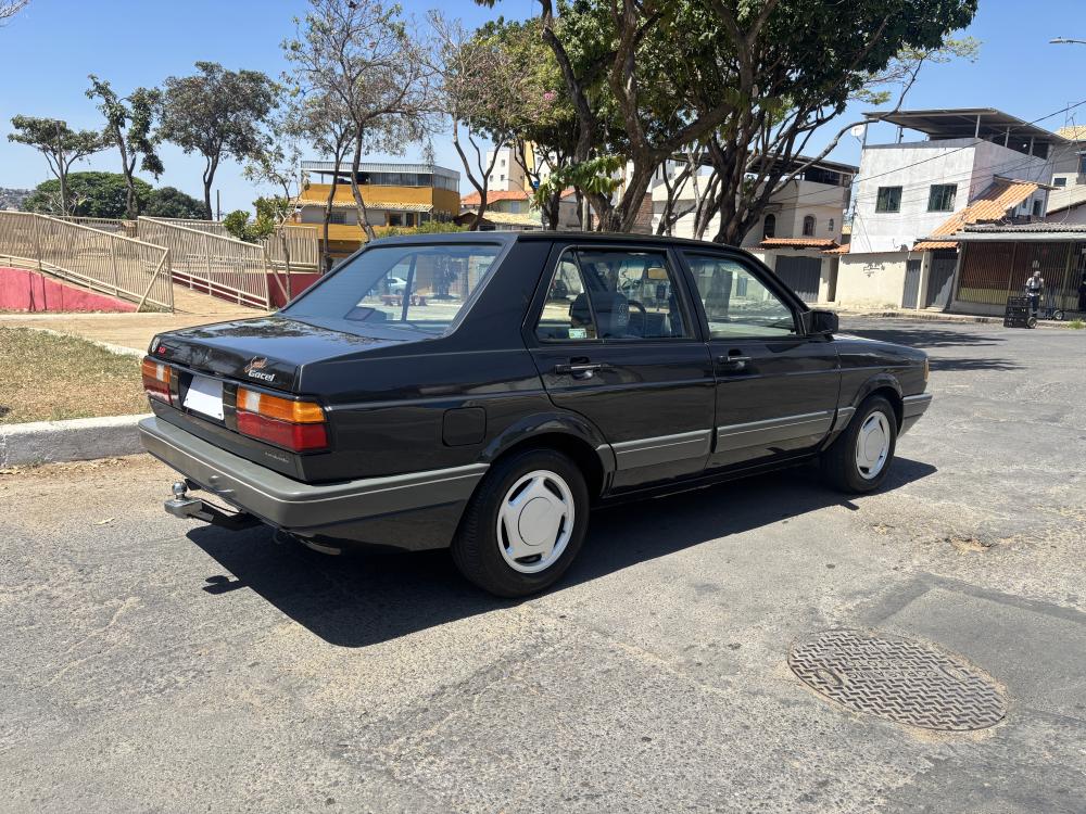 Voyage - Foto #9 do anúncio à venda de Carro clássico