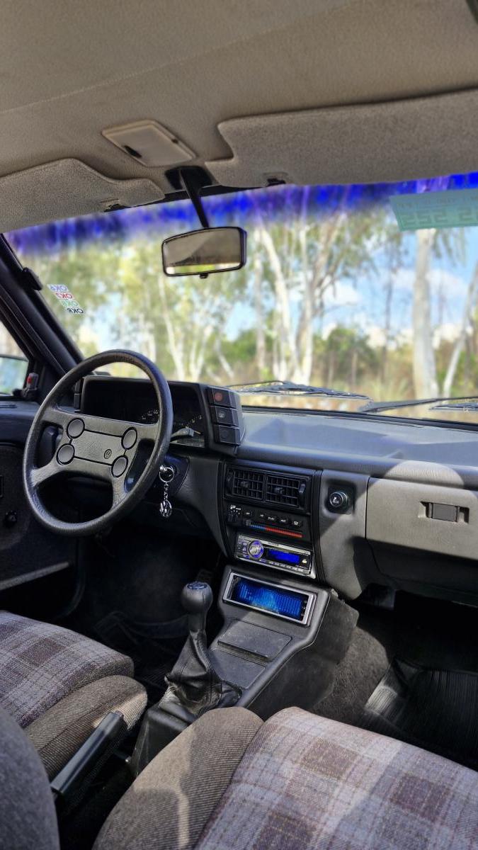 Voyage - Foto #11 do anúncio à venda de Carro clássico