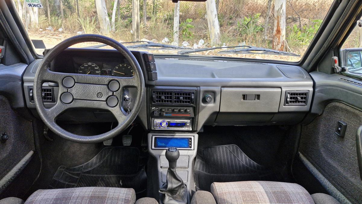 Voyage - Foto #14 do anúncio à venda de Carro clássico