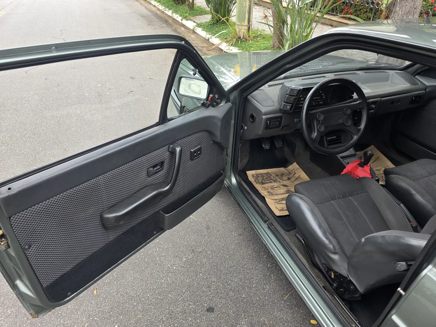 Voyage - Foto #7 do anúncio à venda de Carro clássico