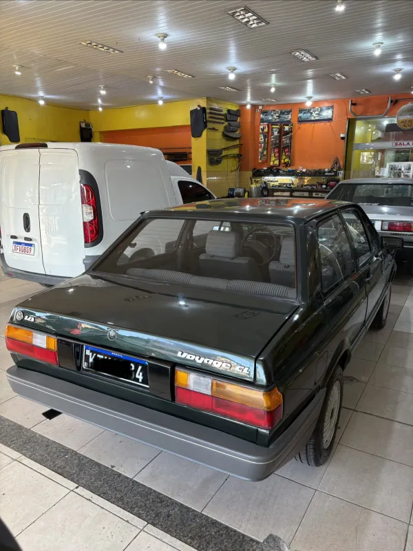 Voyage - Foto #3 do anúncio à venda de Carro clássico