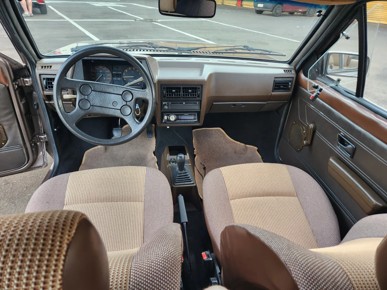 avv-volkswagen-voyage-venda-6b76b0b-imagem-009