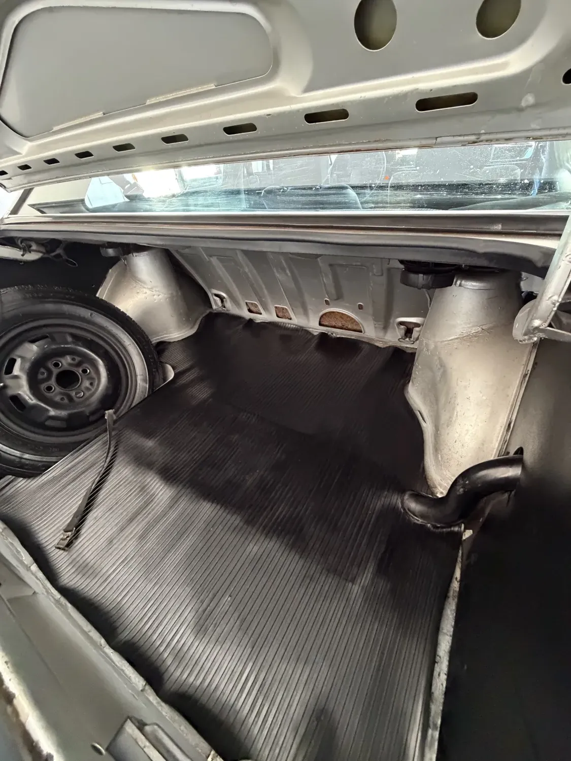 avv-volkswagen-voyage-venda-7b312b9-imagem-015
