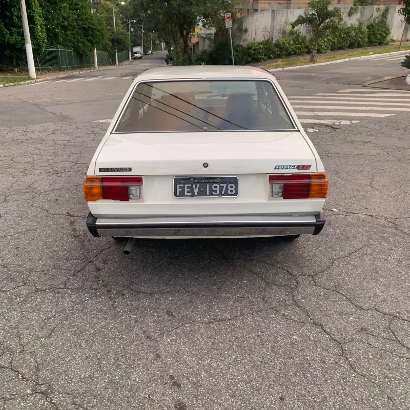 Voyage - Foto #3 do anúncio à venda de Carro clássico