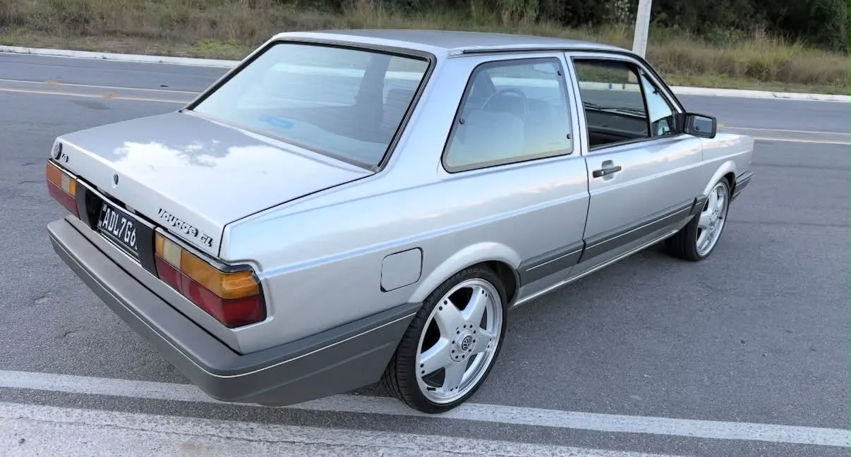 avv-volkswagen-voyage-venda-a6bccac-imagem-002