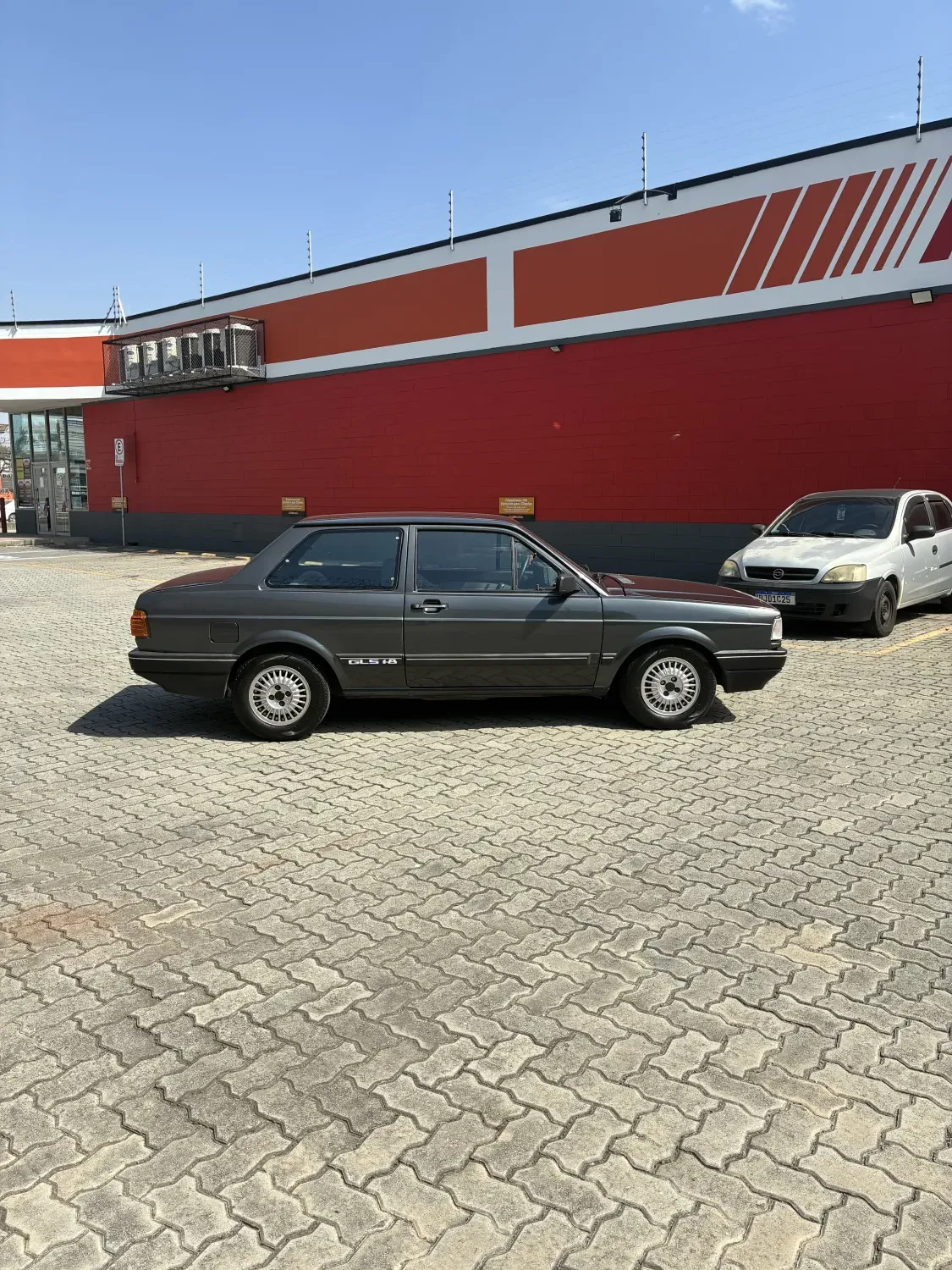 avv-volkswagen-voyage-venda-e46366b-imagem-005