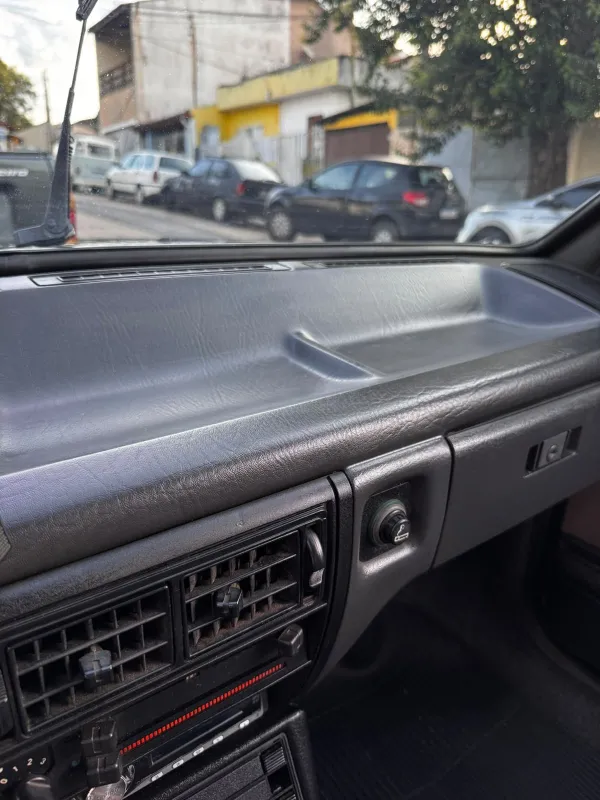 avv-volkswagen-voyage-venda-e46366b-imagem-007