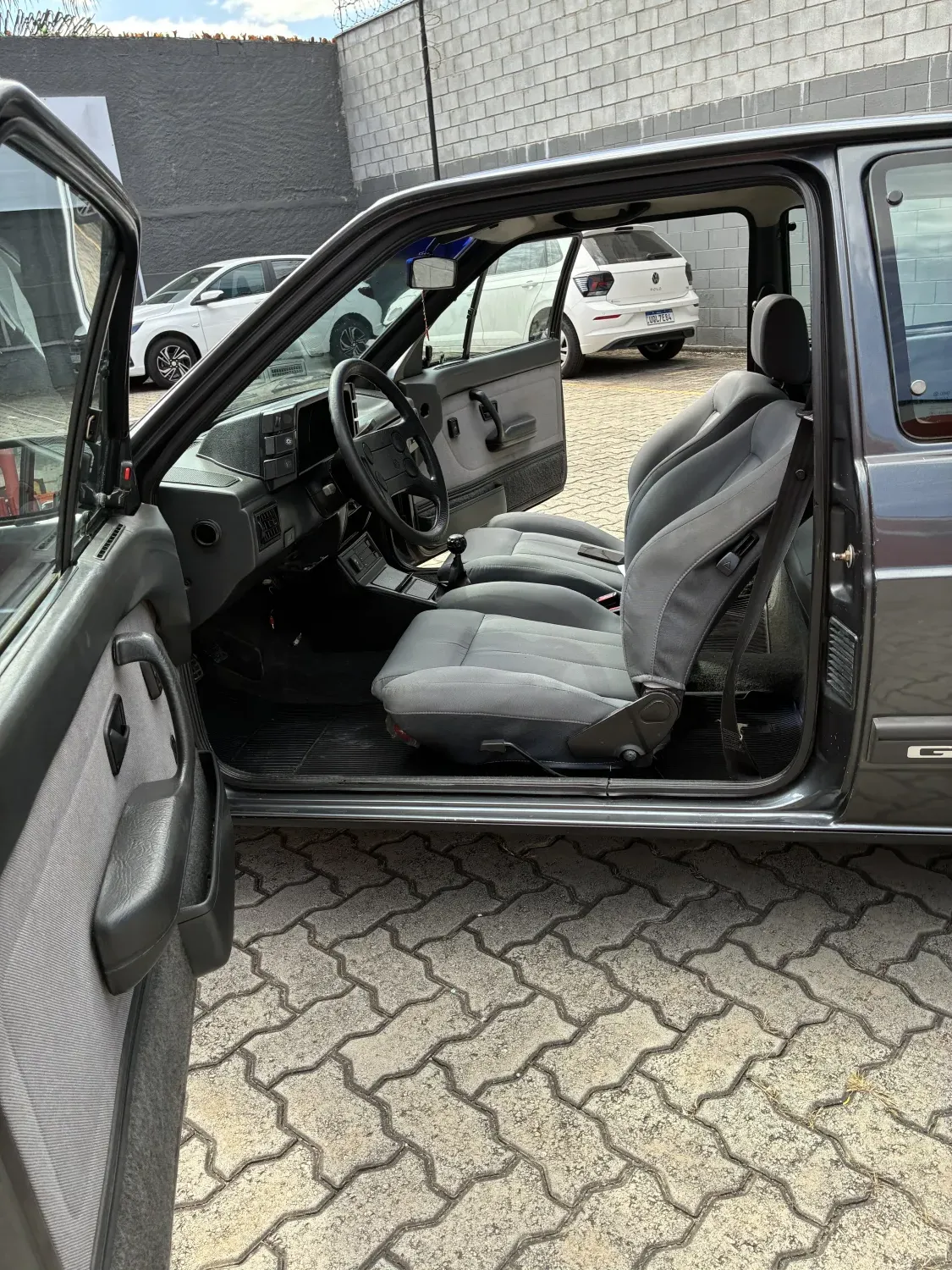 avv-volkswagen-voyage-venda-e46366b-imagem-009