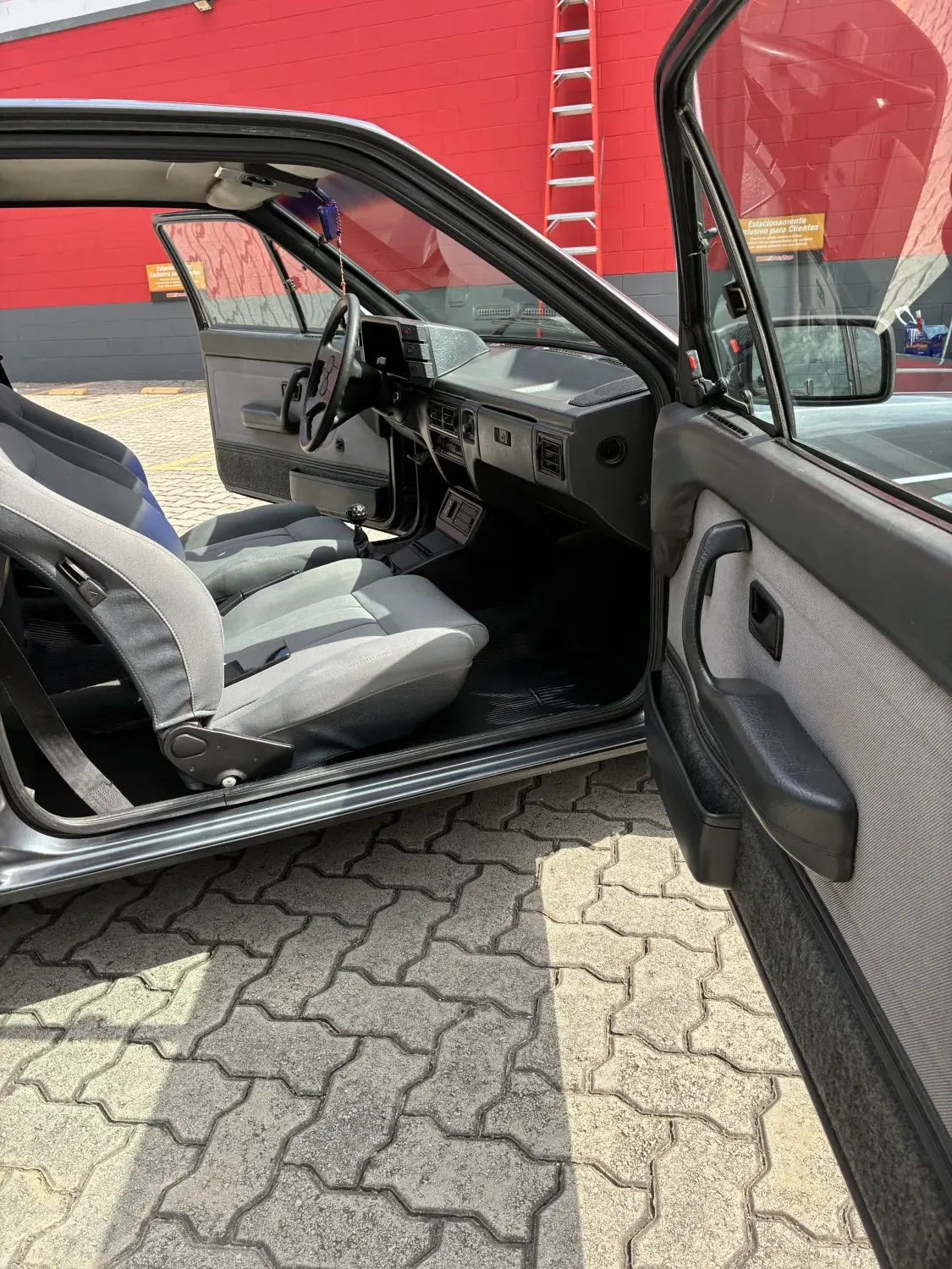 avv-volkswagen-voyage-venda-e46366b-imagem-010