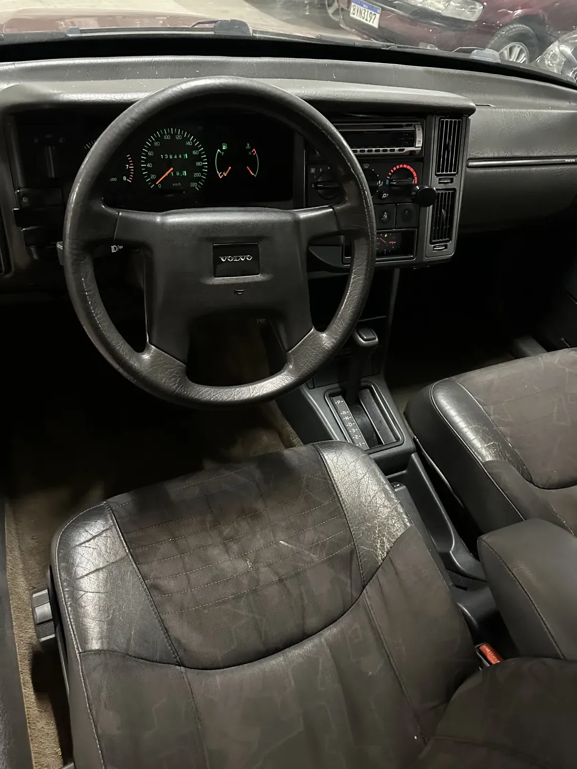 avv-volvo-460-venda-47de8a4-imagem-013