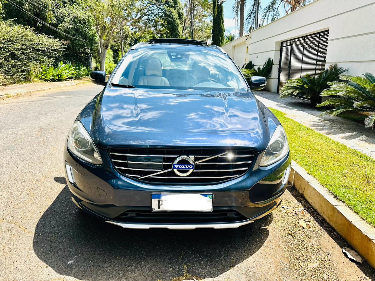 XC60 - Foto #4 do anúncio à venda de Carro clássico