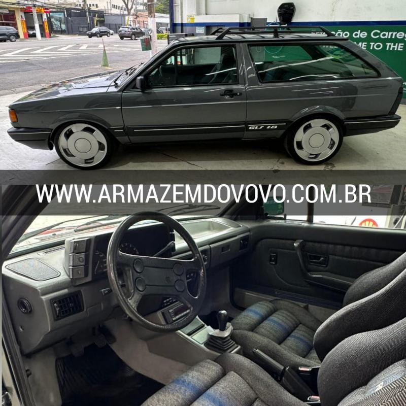 Gol GL 1989 restaurado, interior monocromático e aro 17 do Gol GT